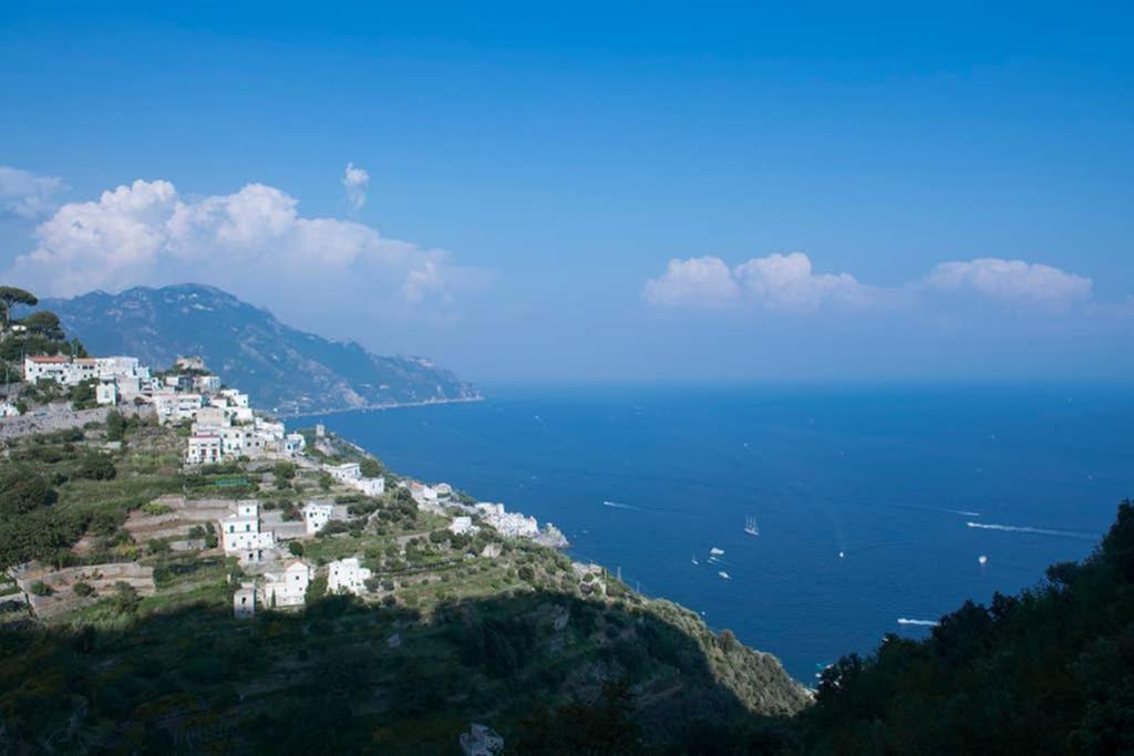 Вилла Casa Elena Амальфи Экстерьер фото